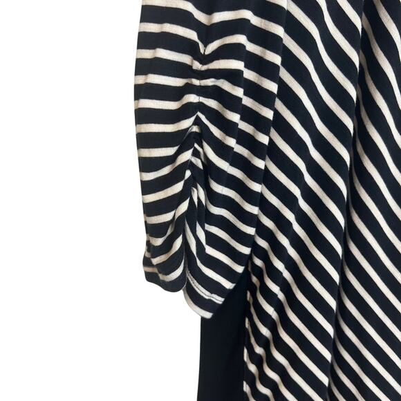 Catherines Womens Knit Tunic Size 4X Black White Striped 3Q Sleeves Scoop Neck - Picture 3 of 7